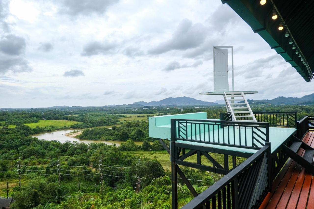 Hotel Bangmara Hill Takuapa Esterno foto